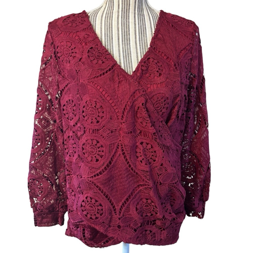 NWT BloomChic Top Sz 10 Lace V-Neck Blouse Red Faux Wrap Long Sleeve Boho Floral